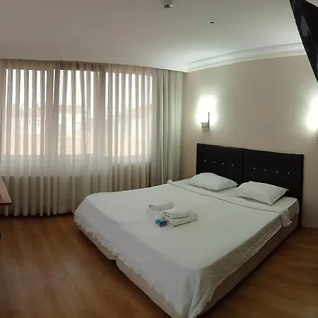 Selanikli Pansiyon Homestay Heybeliada
