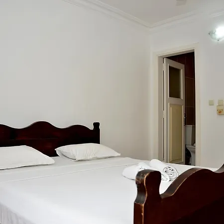 Homestay Selanikli Pansiyon Heybeliada