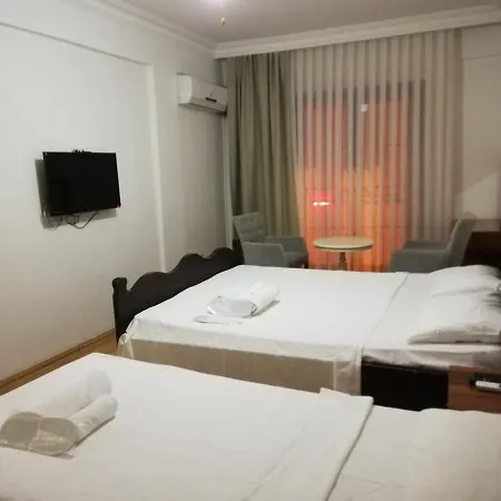 Homestay Selanikli Pansiyon Heybeliada