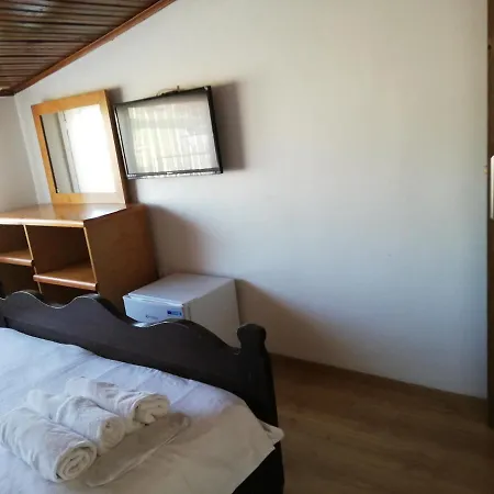 Selanikli Pansiyon Heybeliada